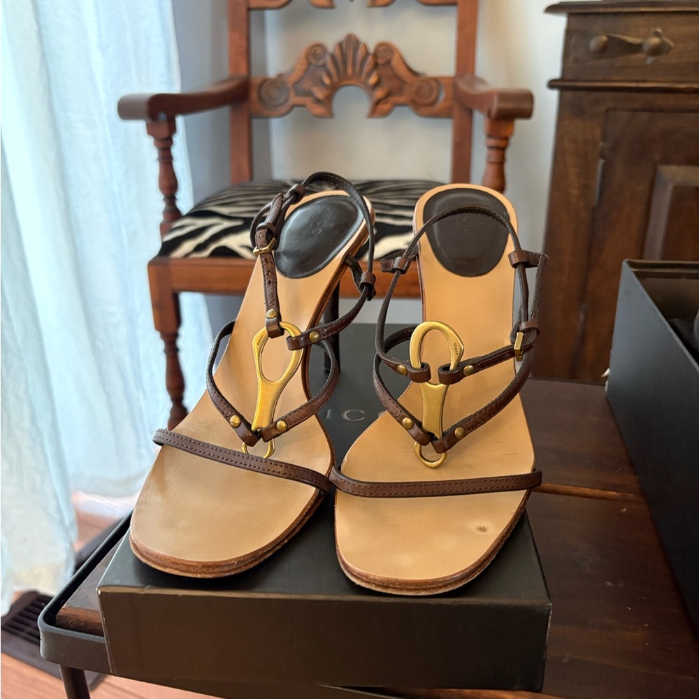 Elegant Brown Strappy Women's Sandals